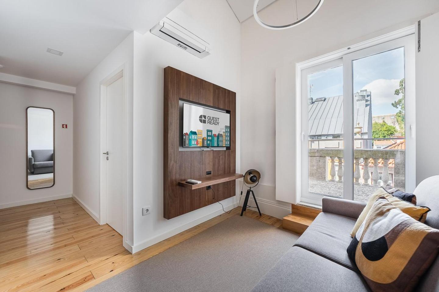 Guestready - Sta Catharina Apartments Порту Экстерьер фото