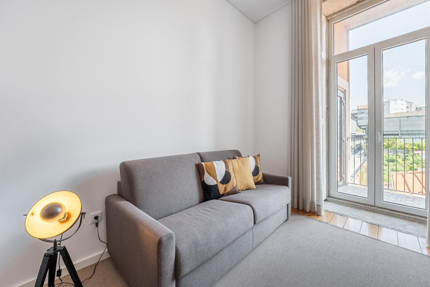 Guestready - Sta Catharina Apartments Порту Экстерьер фото